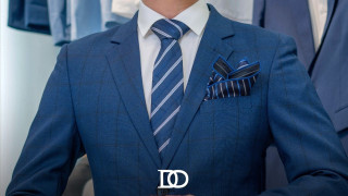 MONDAY IS POWER BUSINESS STYLE 