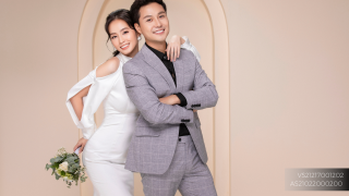 "CHÚ RỂ" THANH SƠN VÀ "CÔ DÂU" PHƯƠNG LINH RẠNG RỠ KHI DIỆN TRANG PHỤC CƯỚI DE OBELLY & SOHEE
